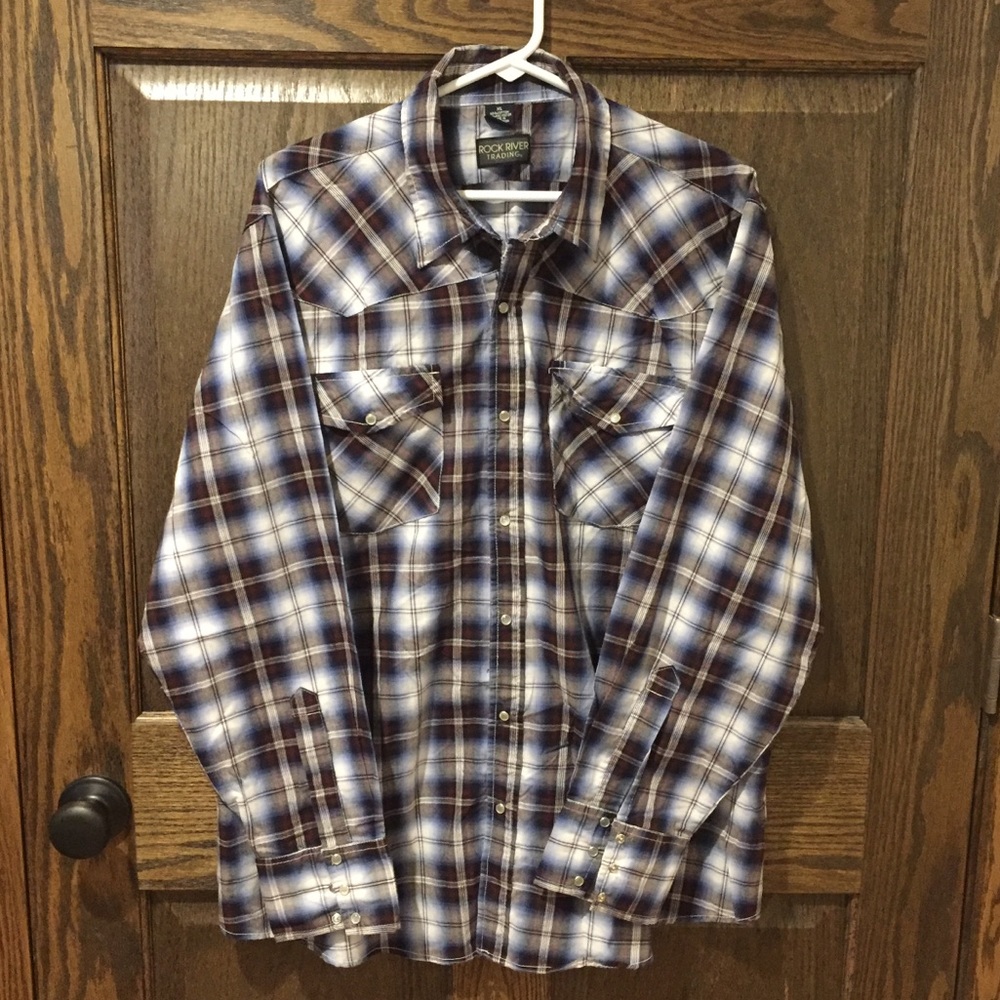 Mens plaid button down shirt with Pearl Snaps!